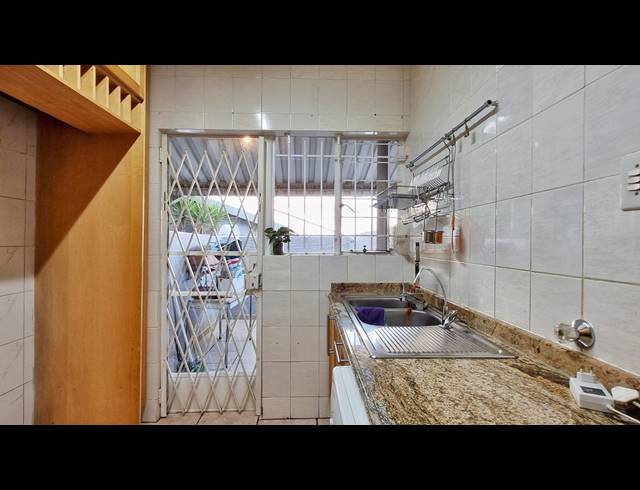 2 BEDROOM DUPLEX FOR SALE IN FAIRLAND